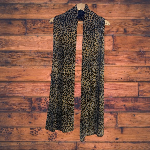 no brand Accessories - 5 for $25🔥Cheetah Print Large Scarf Shawl